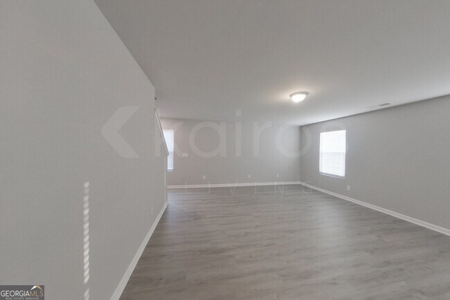 Building Photo - 217 Sky Hawk Ln