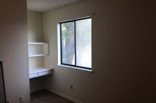Building Photo - 3501 Parkwood Ave