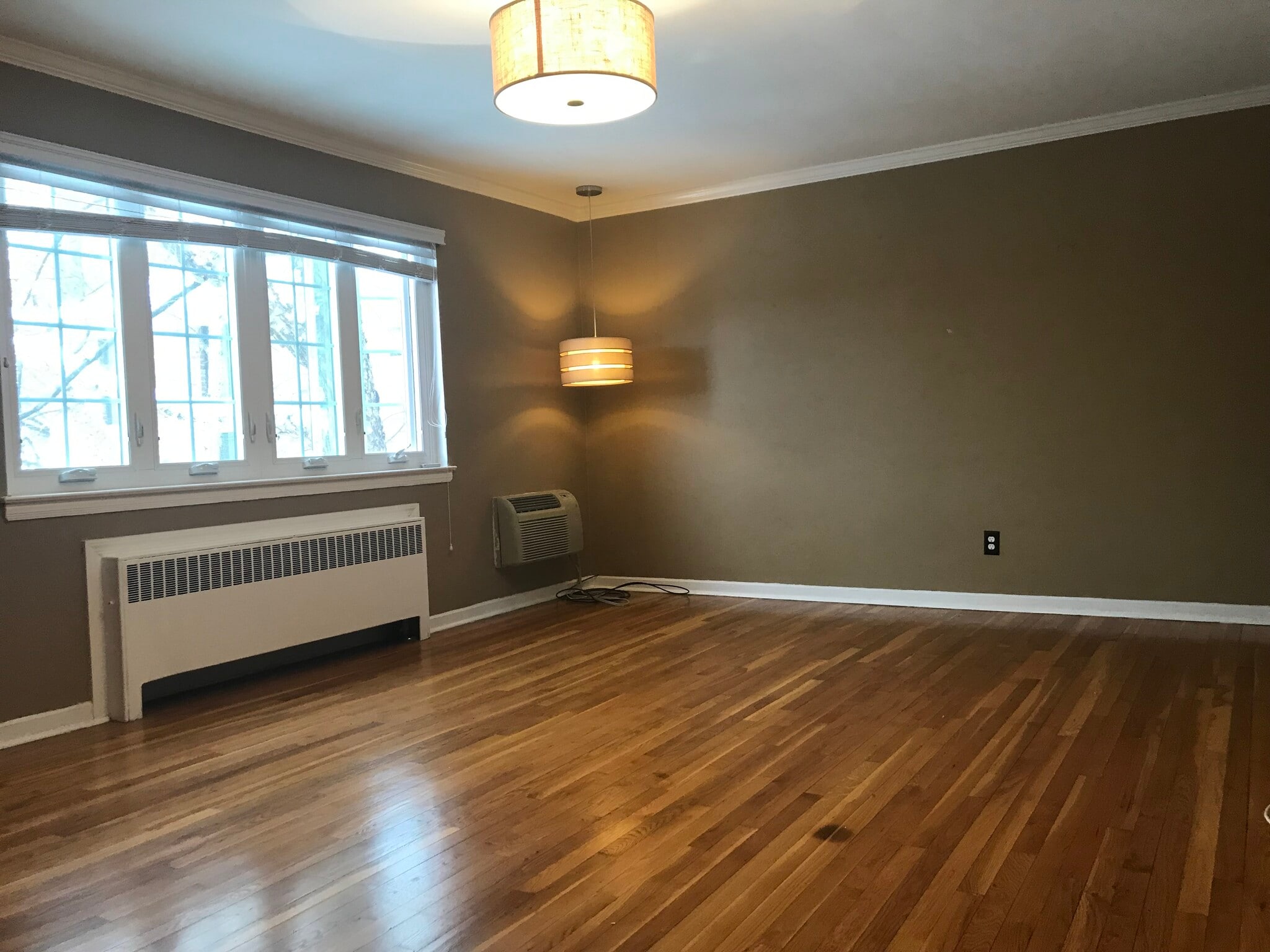 Living Room Bay Window - 7 Troy Dr