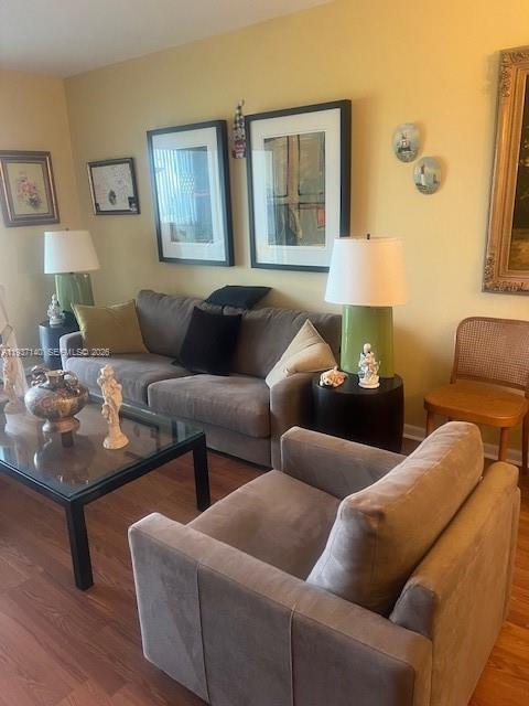 Building Photo - 7797 Golf Cir Dr