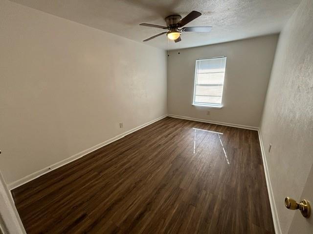 Building Photo - 703 Pleasant Manor Ave