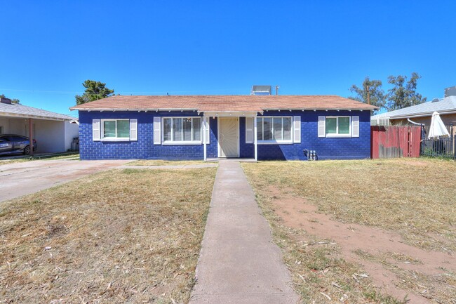 Building Photo - Newly remodeled 4 Bedroom in Casa Grande