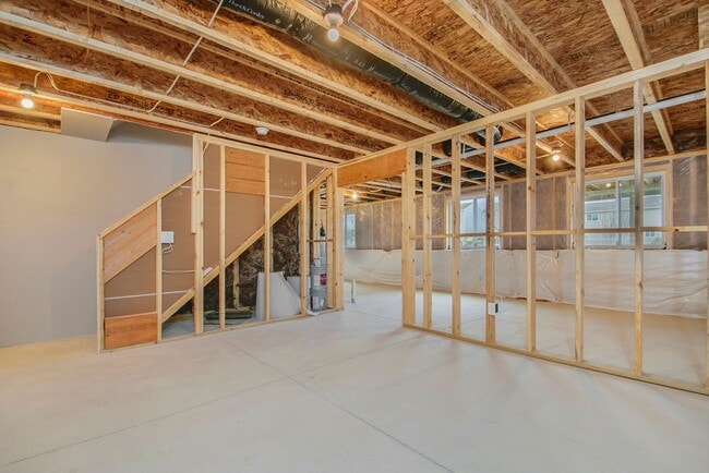 Building Photo - Newer 4 Bedroom for Lease