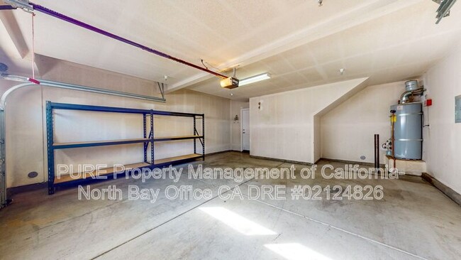 Building Photo - 4042 Calloway Dr