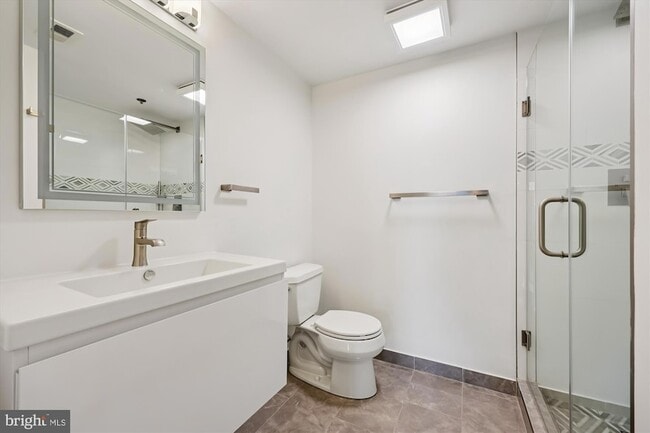 Building Photo - 5809 Nicholson Ln