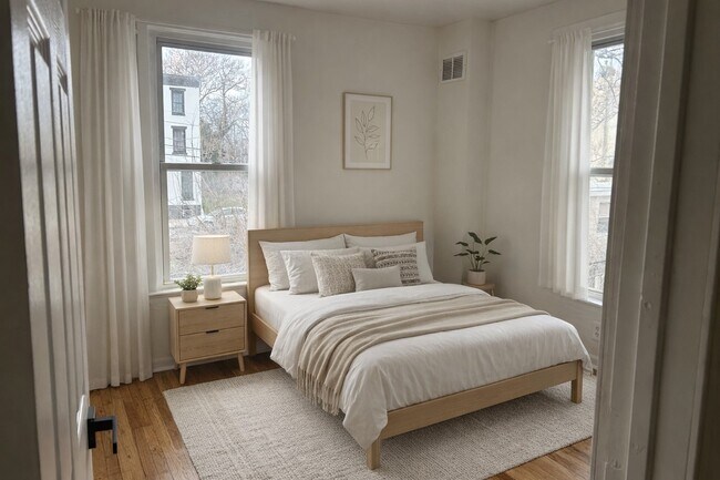 Building Photo - 2016 N Woodstock St