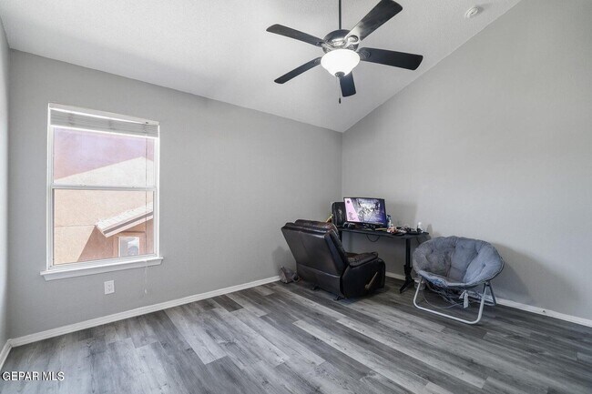 Building Photo - 3329 Tierra Yvette Ln