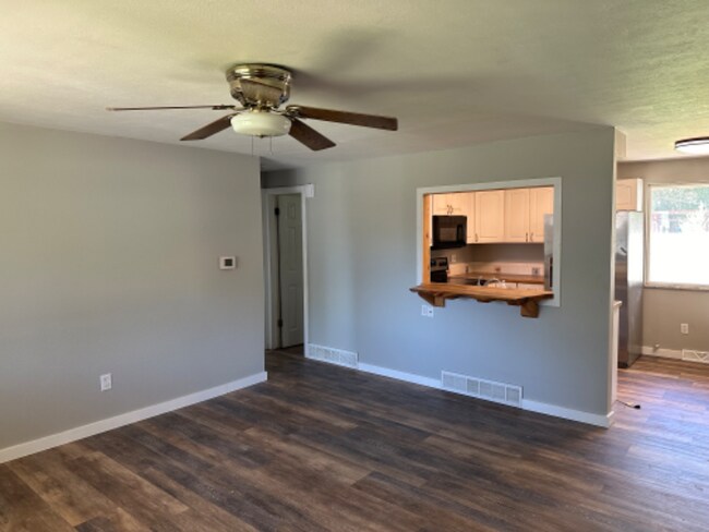 Building Photo - 4585 Hoyt St