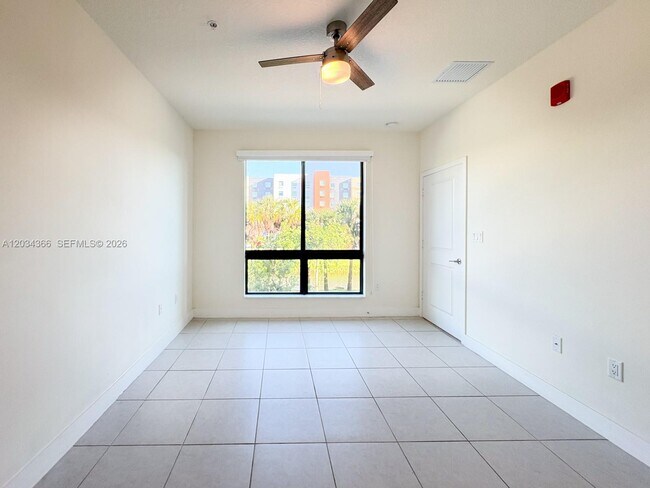 Building Photo - 8001 NW 41st St