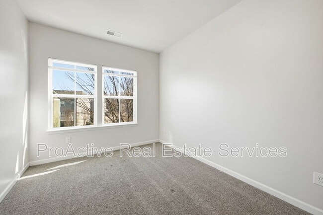 Building Photo - 4301 Whitfield Ln