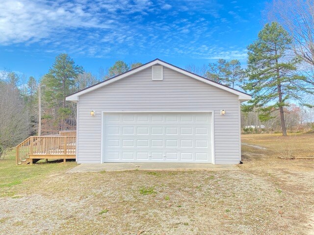 Building Photo - 2149 Landfill Rd