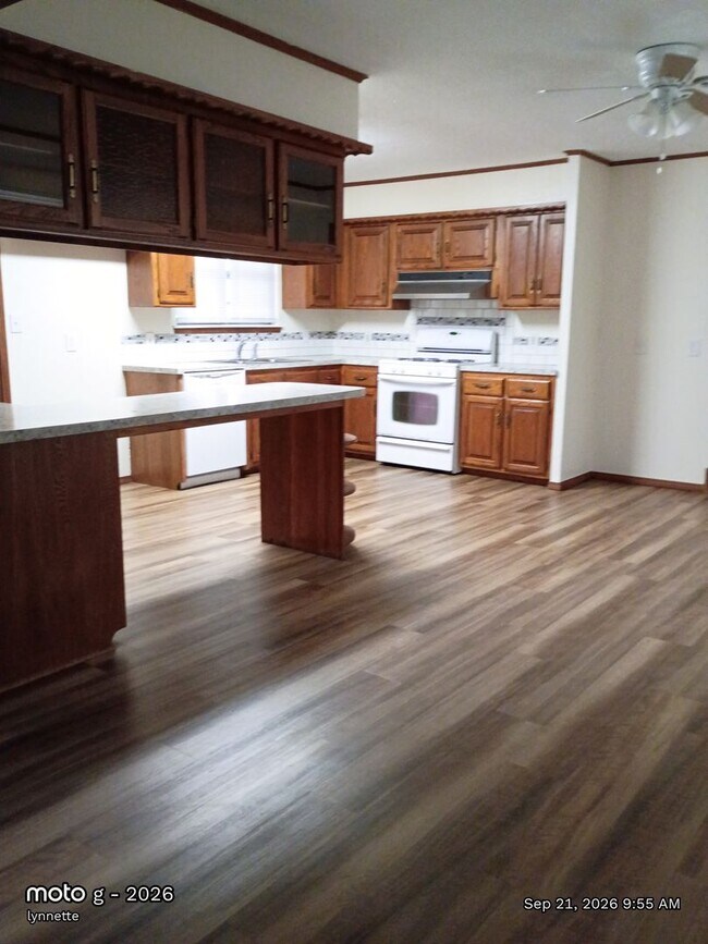 Building Photo - 3306 Mockingbird Ln