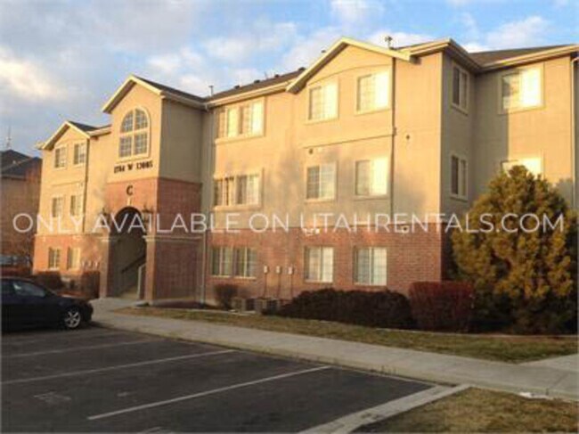 Primary Photo - 1784 W 1300 S