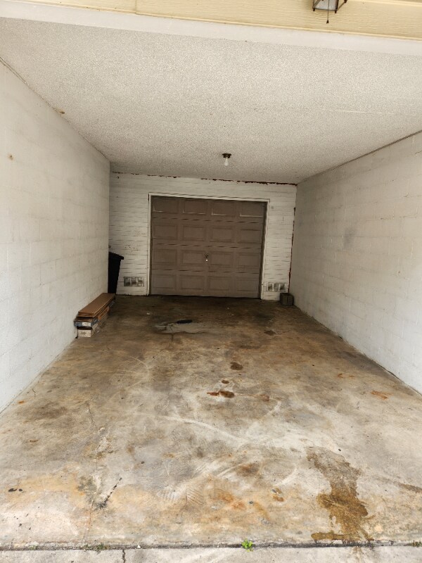 Building Photo - 4780 Pontchartrain Dr