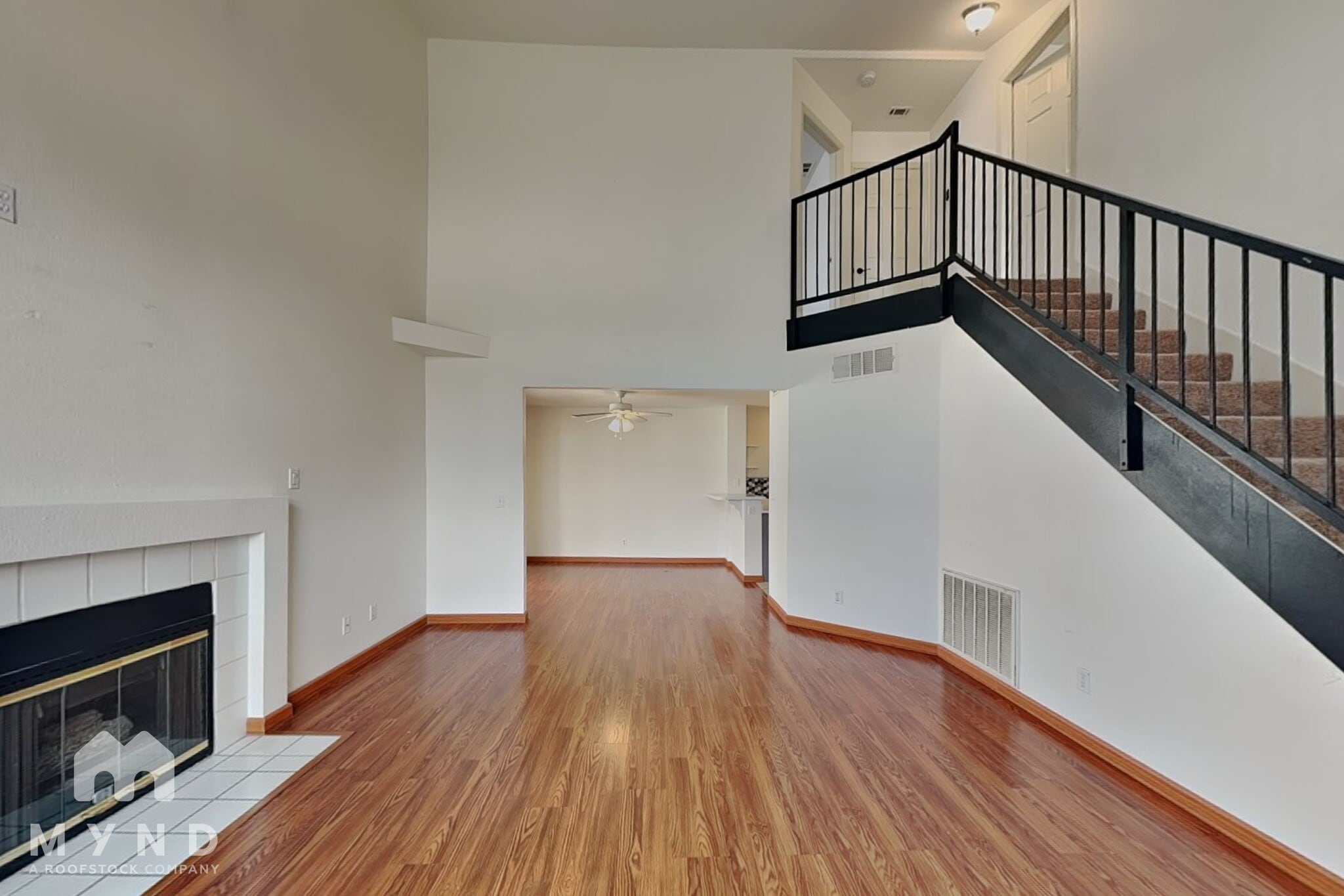 Building Photo - 8042 Laurena Ave