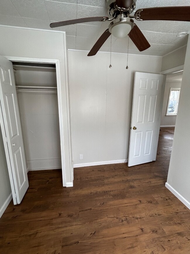 Building Photo - 1109 Adams St