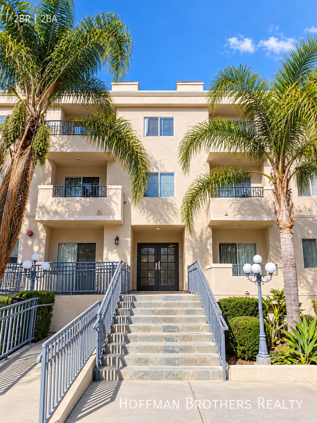 Building Photo - 10849 Fruitland Dr