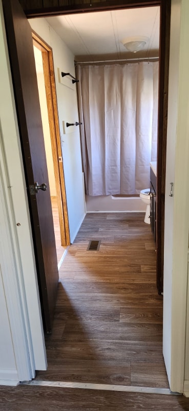 Building Photo - 2899 Sylvania Rd