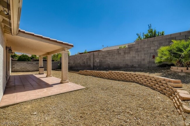 Building Photo - 8909 Big Plantation Ave