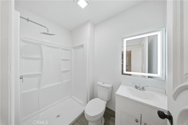 Building Photo - 6325 Marbrisa Ave