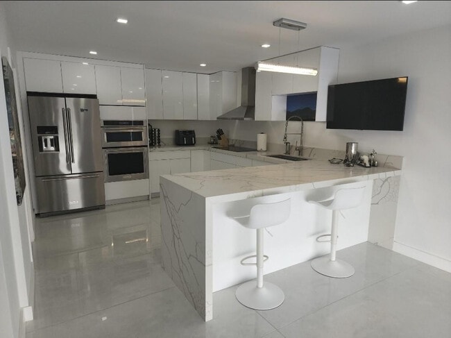 Building Photo - 9706 NW 51st Terrace