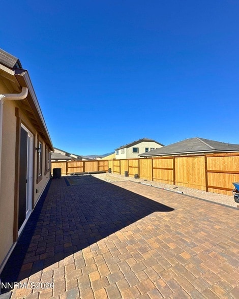 Building Photo - 7897 Willow Thicket Dr