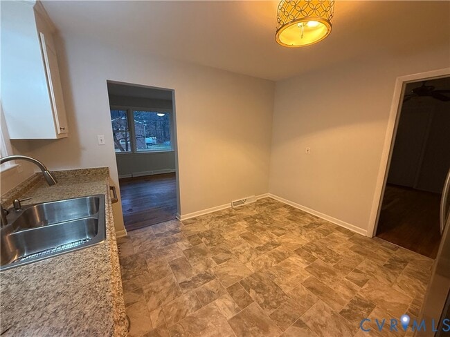 Building Photo - 21718 Magnolia Ave