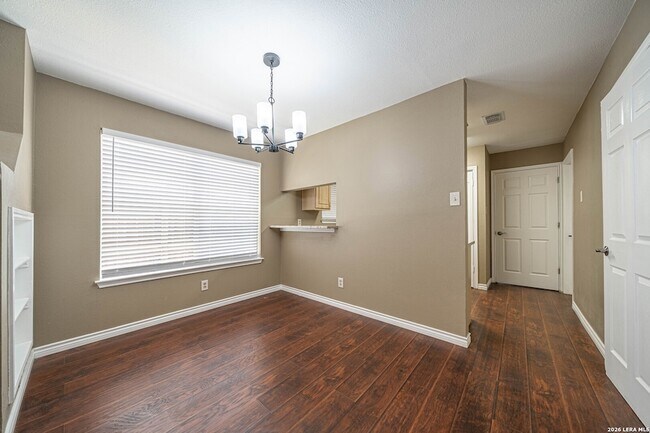 Building Photo - 821 Meadow Stone