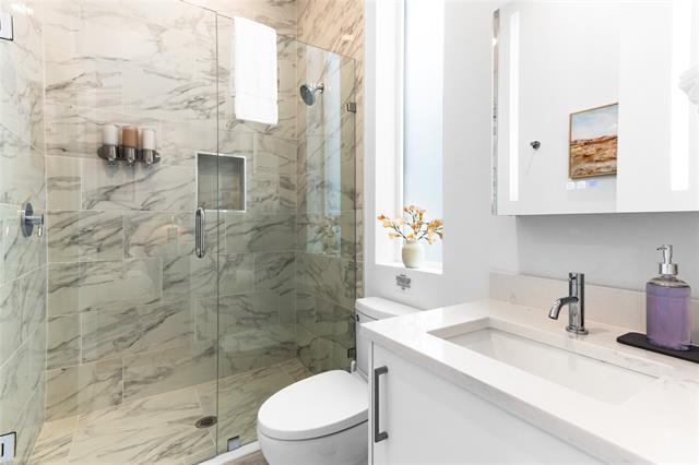 Building Photo - 1906 Annex Ave