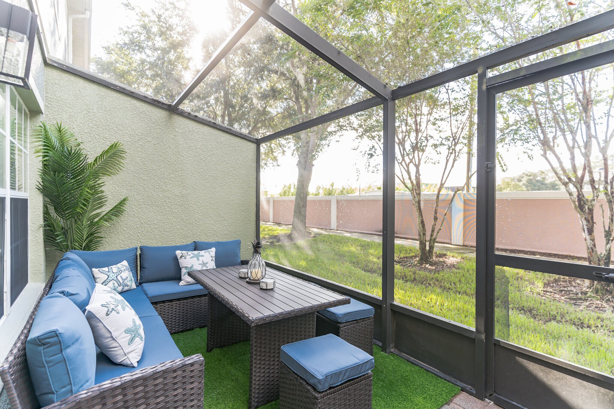 Building Photo - 2468 Caravelle Cir