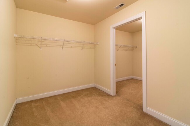 Building Photo - SINGLE FAMILY - RBYCC - YEAR ROUND