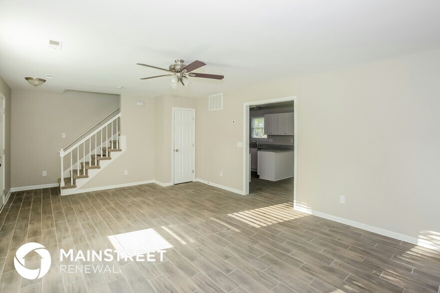 Building Photo - 9339 Amy Dr