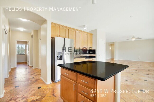 Building Photo - 8949 W Prospector Dr