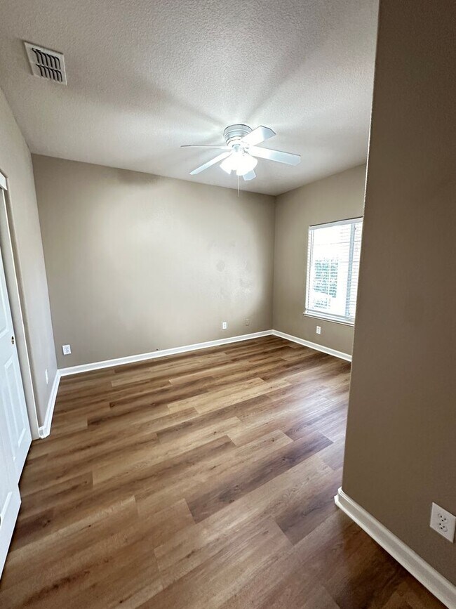Building Photo - 1776 Tuscany Dr