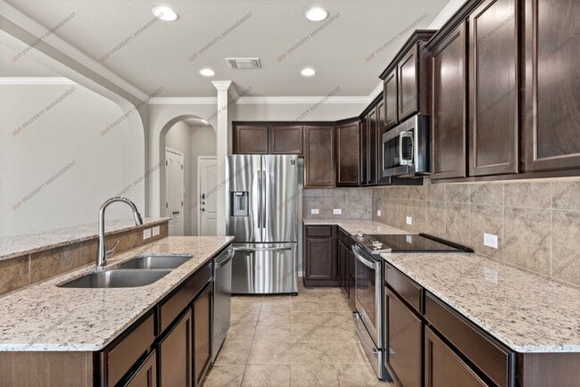 Building Photo - 10217 Eaglefire Dr