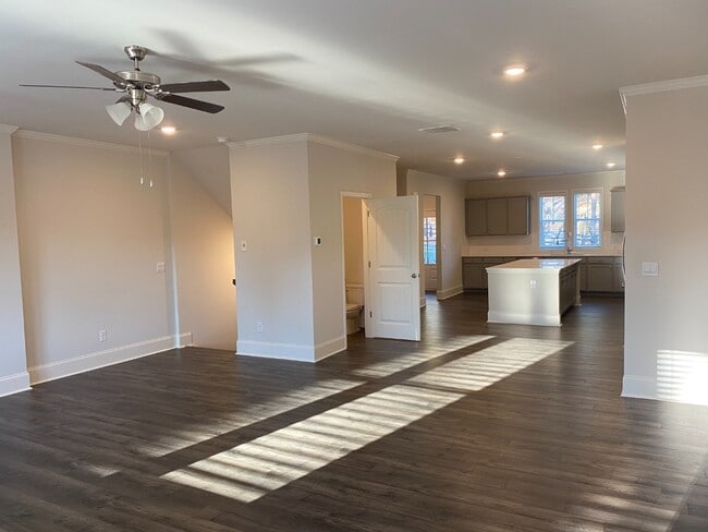 Building Photo - Modern 3-Story Townhome Near Woodstock High & Middle School
