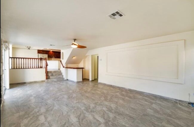 Building Photo - 7517 Heather Knoll Cir