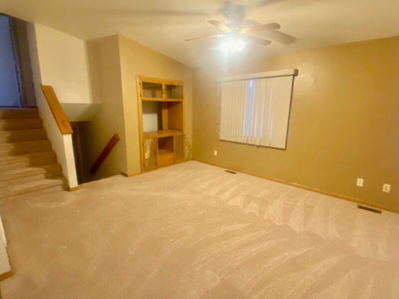 Building Photo - 205 E Bengal Dr