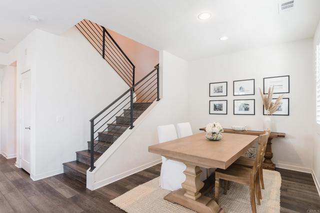 Building Photo - 2052 Quarter Loop