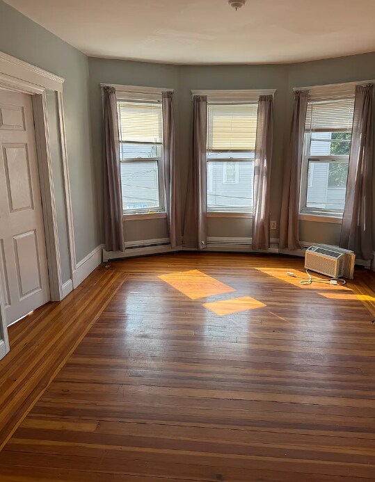 Building Photo - 49 Conwell Ave