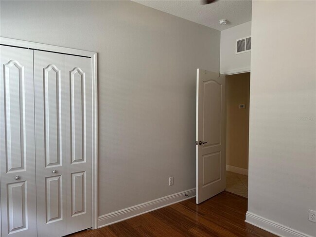 Building Photo - 4926 Newport News Cir