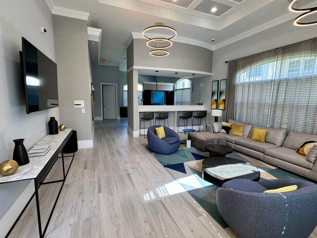 Building Photo - 9857 Baywinds Blvd