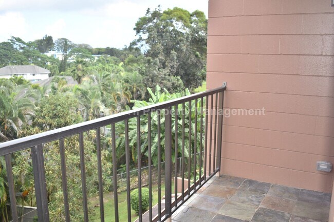 Building Photo - Upgraded 2/1/1 Hale Anaole Apts (Kaneohe) w/ utl. incl.