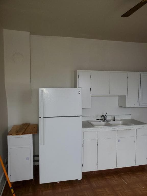Building Photo - 303 1/2 W High St #6-Apt#6