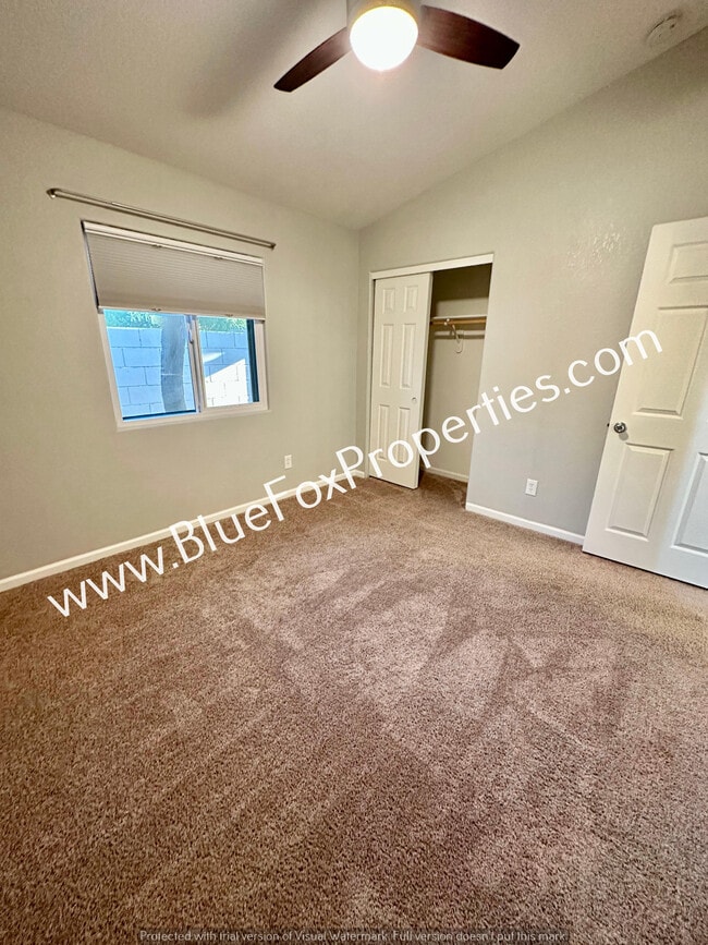 Building Photo - 13201 N Classic Overlook Ct