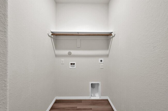 Building Photo - 20259 Creekdale Bend Dr