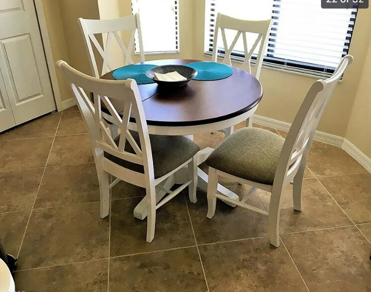 Building Photo - 13720 Julias Way