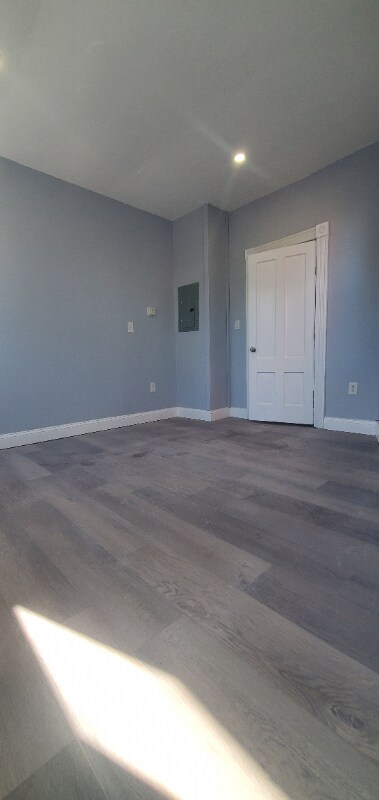 Building Photo - 132 Millbury St