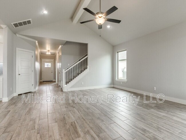 Building Photo - 14525 Rochefort Ln