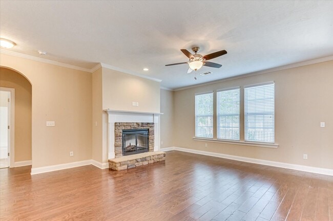 Building Photo - 835 Williford Run Dr